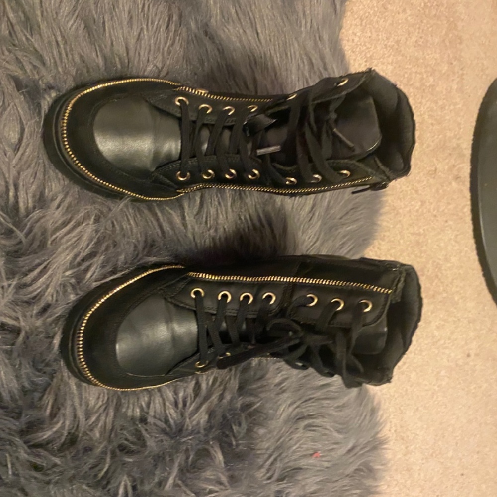 Platform Shoe - image 5